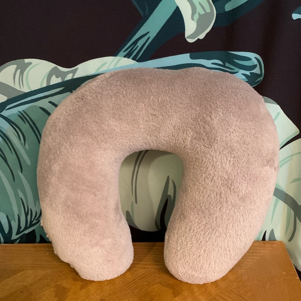 Fleece neck pillow